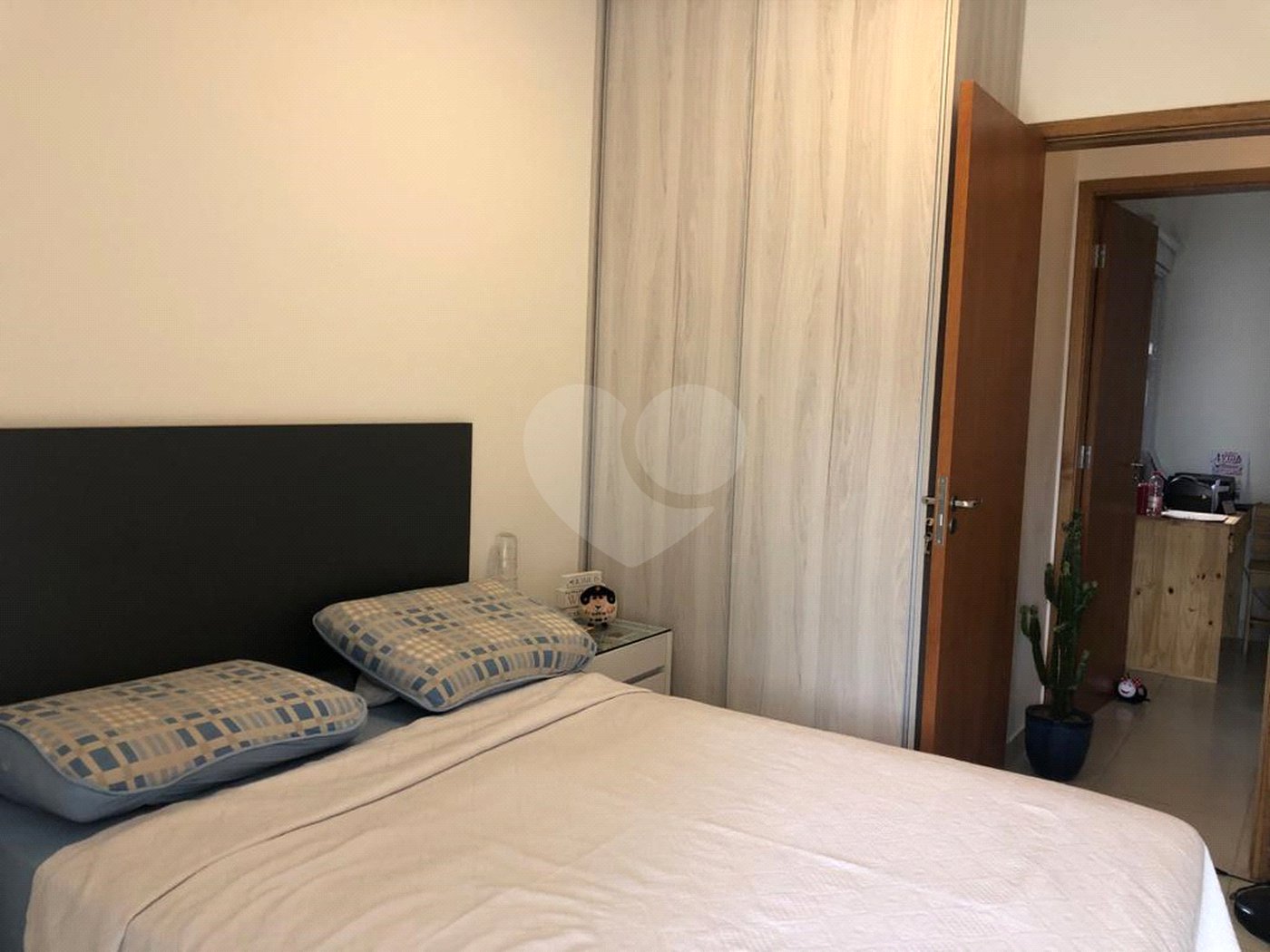 Casa à venda com 2 suítes no condomínio martinha, São Paulo - SP