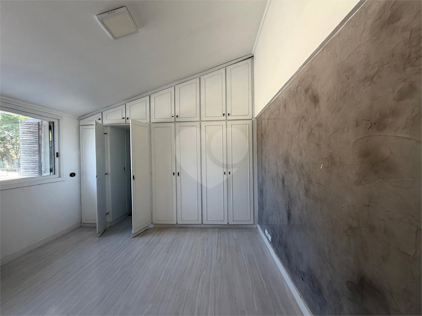 Casa à venda com 3 suítes em Jardim Franca, São Paulo, SP