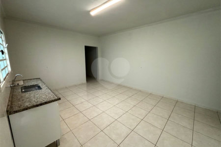 Casa à venda com 2 quartos, sendo 1 suíte, em Jardim Nair Maria, Salto, SP