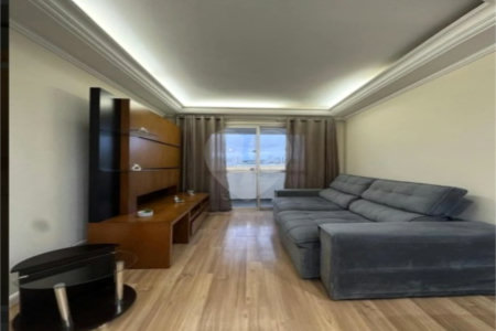Apartamento à venda com 3 quartos, sendo 1 suíte, em Vila Matilde, São Paulo, SP