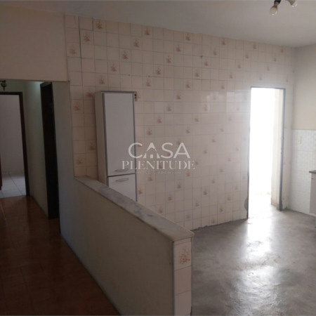 Casa à venda com 3 quartos, sendo 1 suíte, em Jardim Leocádia, Sorocaba, SP