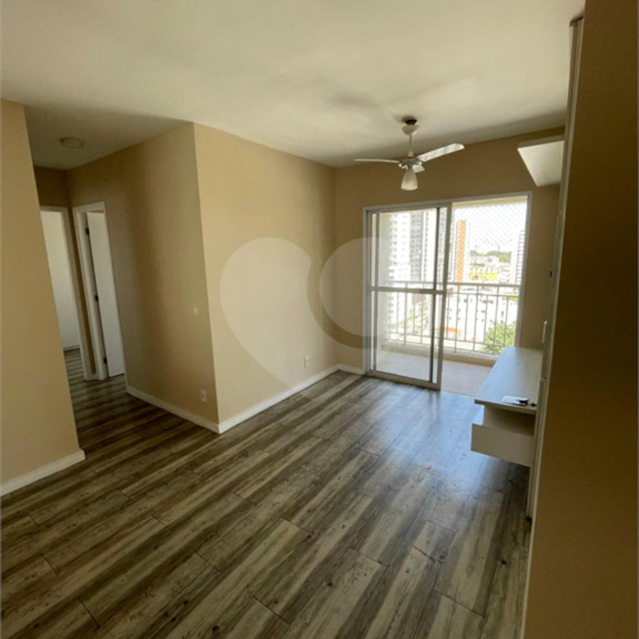 Apartamento à venda com 2 quartos, sendo 1 suíte, em Quarta Parada, São Paulo, SP