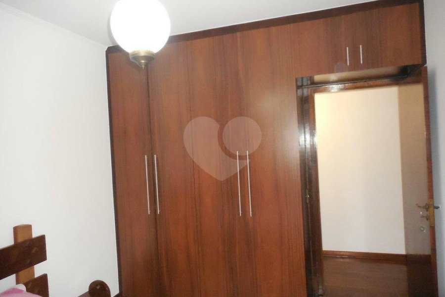 Casa à venda com 3 quartos, sendo 1 suíte, em Piraporinha, Diadema, SP