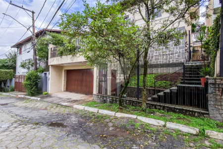Sobrado à venda com 3 quartos, sendo 1 suíte, em Brooklin Paulista, São Paulo, SP