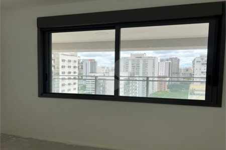Apartamento à venda com 3 suítes em Campo Belo, São Paulo, SP
