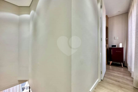 Casa à venda com 2 suítes no condomínio Gran Loft, Cotia - SP