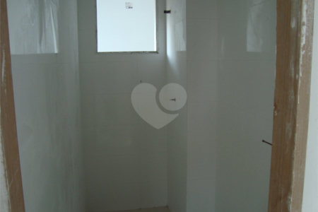 Casa à venda com 2 quartos no condomínio Garda, São Paulo - SP