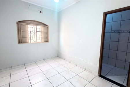 Casa à venda com 3 quartos, sendo 1 suíte, em Jardim Progresso, Três Lagoas, MS