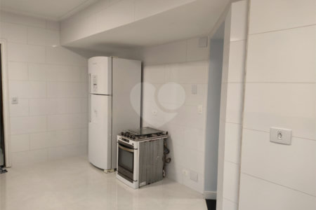Ótima oportunidade apartamento reformado com 4 dorms 2 suítes 2 vagas
