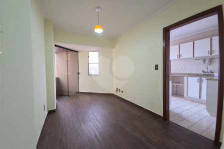 Apartamento à venda com 3 quartos, sendo 2 suítes, no Centro, Sorocaba, SP