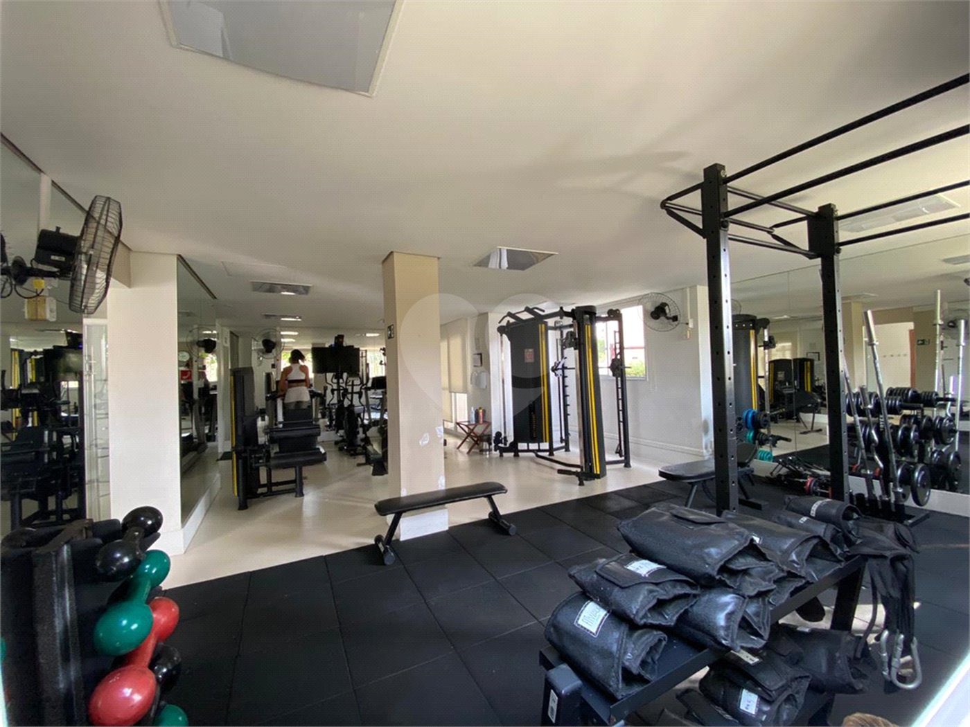 Apartamento à venda com 2 quartos, sendo 1 suíte, em Água Branca, São Paulo, SP