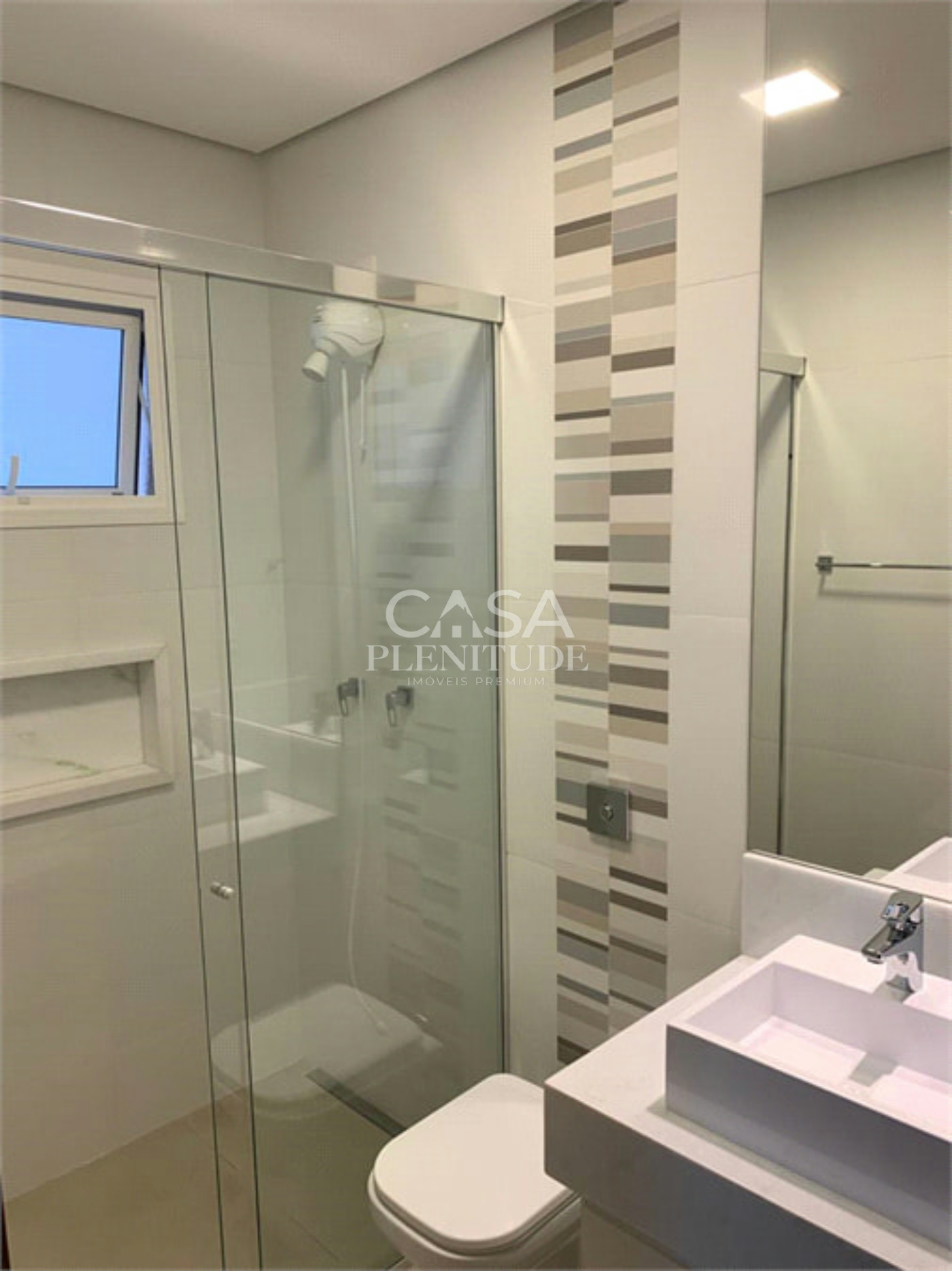 Casa em condomínio à venda ou para alugar com 2 quartos, sendo 1 suíte,  em Residencial Villa do Bosque, Sorocaba, SP