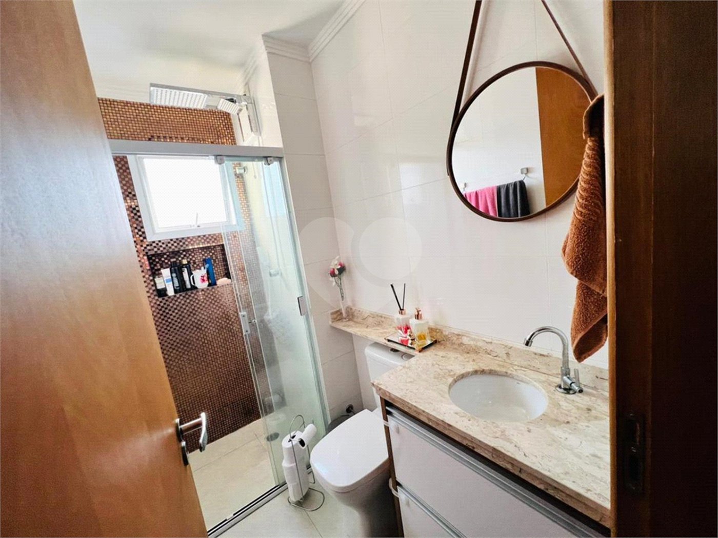 Apartamento à venda com 2 quartos, sendo 1 suíte,  em Vila Guilherme, São Paulo, SP