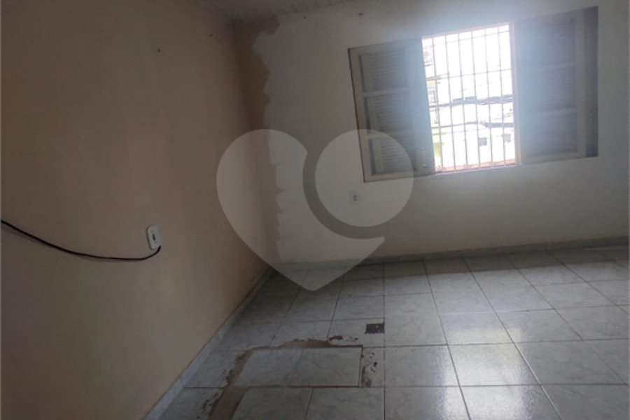 Casa à venda com 3 quartos em Vila Guilherme, São Paulo, SP