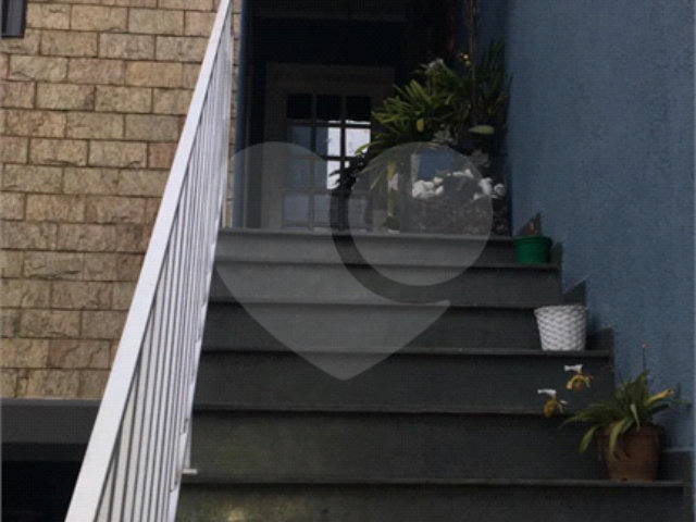 Sobrado à venda com 3 quartos, sendo 1 suíte,  em Vila Guilherme, São Paulo, SP