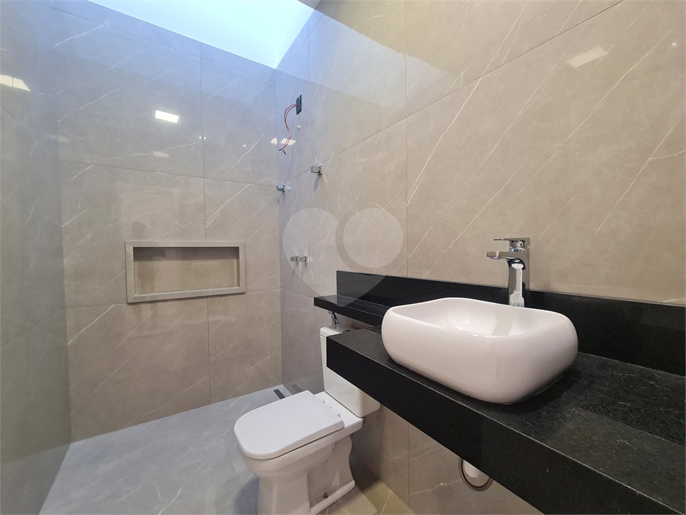 Casa à venda com 3 quartos, sendo 1 suíte, no condomínio Reserva Ipanema I, Sorocaba - SP