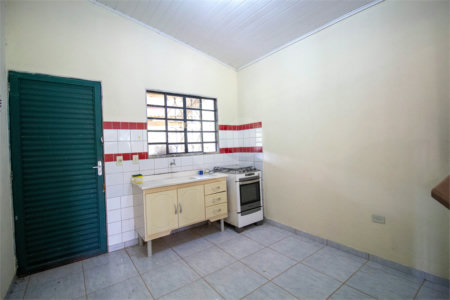 Casa à venda ou para alugar com 5 quartos, sendo 2 suítes, no condomínio Restinga Verde, São Roque - SP