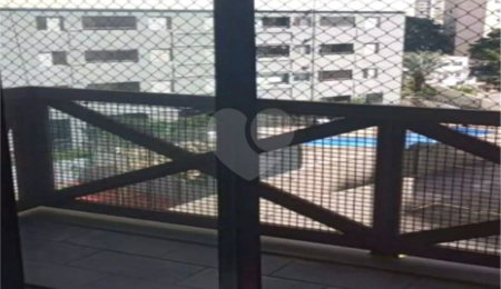 Apartamento à venda com 3 quartos, sendo 1 suíte,  em Vila Vermelha, São Paulo, SP