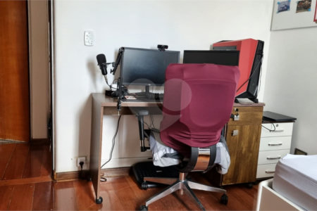 Apartamento à venda com 3 quartos, sendo 1 suíte, em Vila Guarani (z Sul), São Paulo, SP