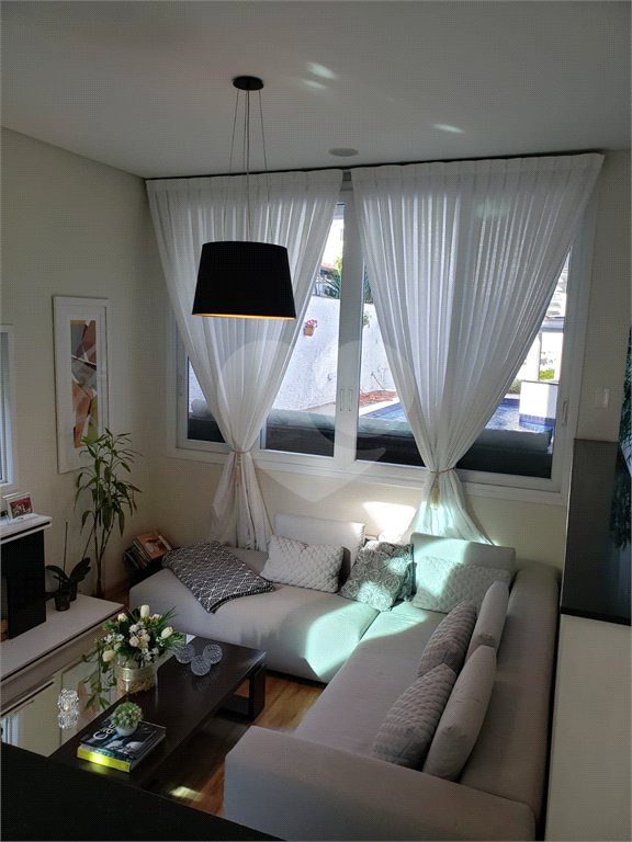 Casa à venda ou para alugar com 4 suítes no condomínio Suzano, Suzano - SP