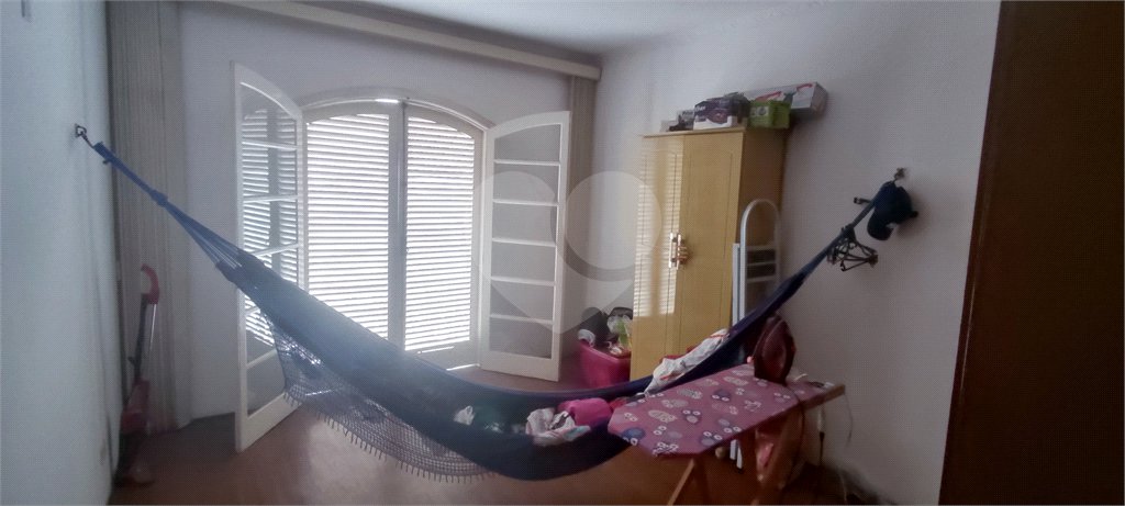 Sobrado à venda com 4 quartos em Vila Medeiros, São Paulo, SP