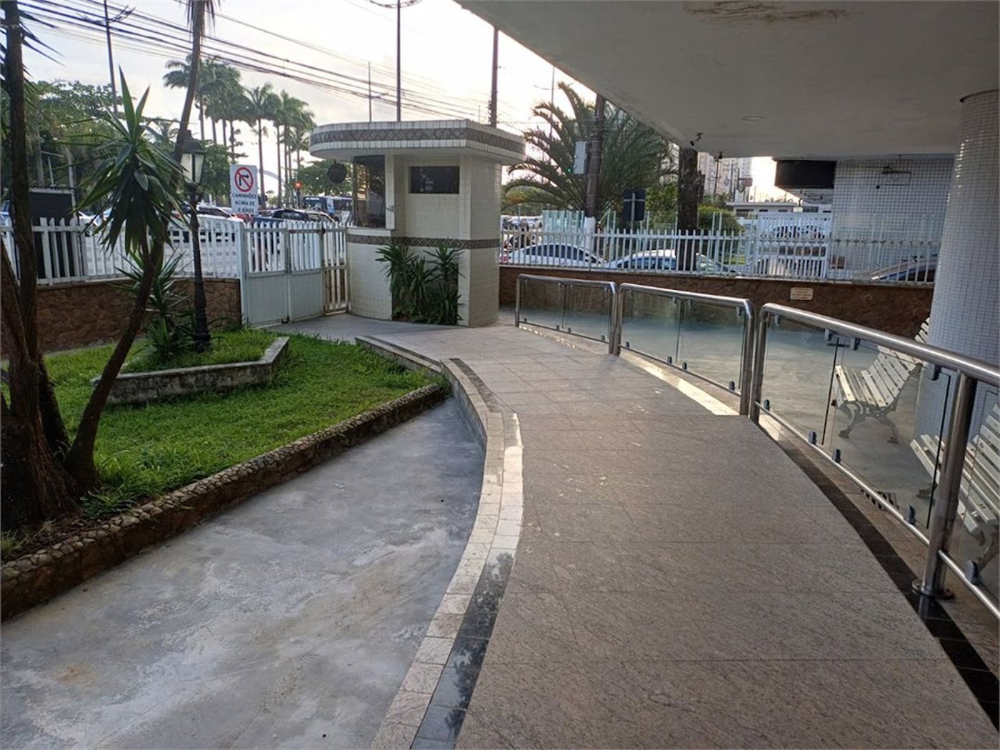 Apartamento com 2 dormitórios à venda, 56 m² por R$ 515.000,00 - José Menino - Santos/SP