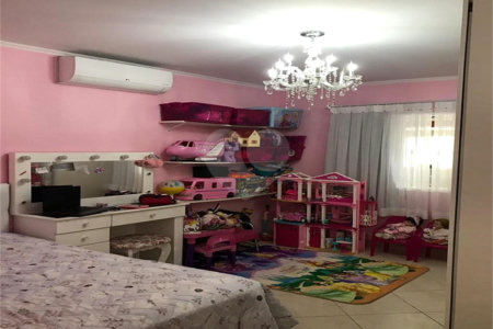 Casa Térrea à venda com 3 quartos, sendo 2 suítes, em Vila Mazzei, São Paulo, SP