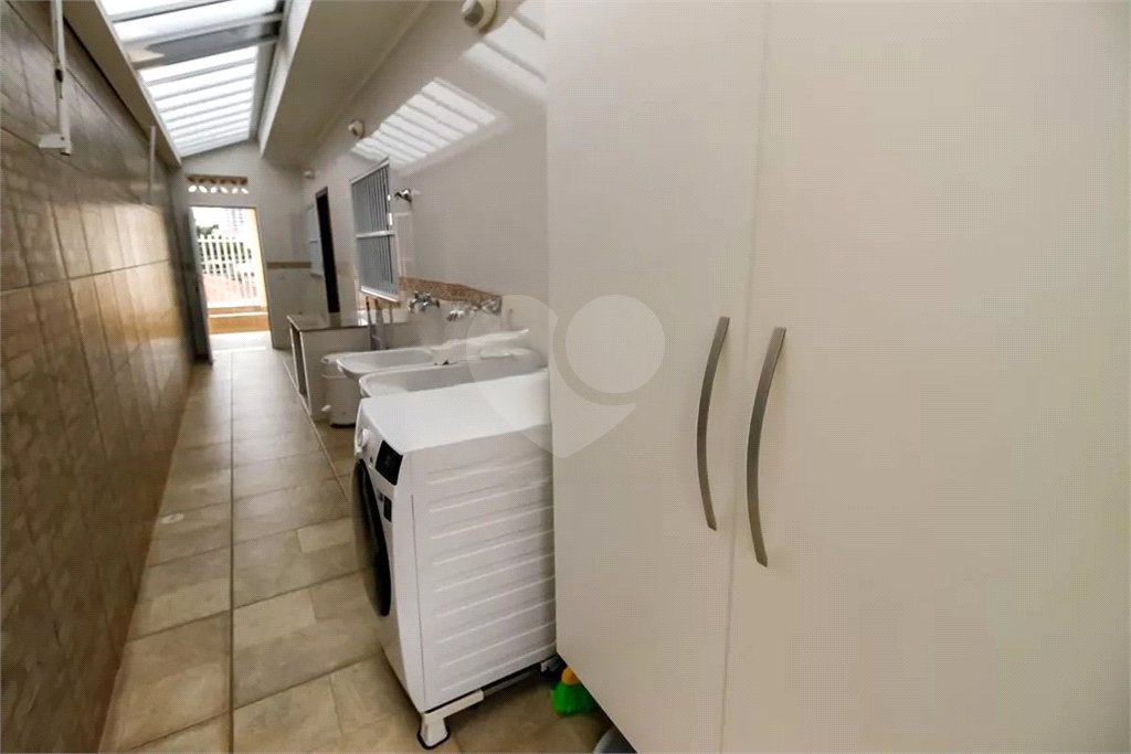Sobrado à venda com 4 quartos, sendo 1 suíte,  em Vila Sônia, São Paulo, SP