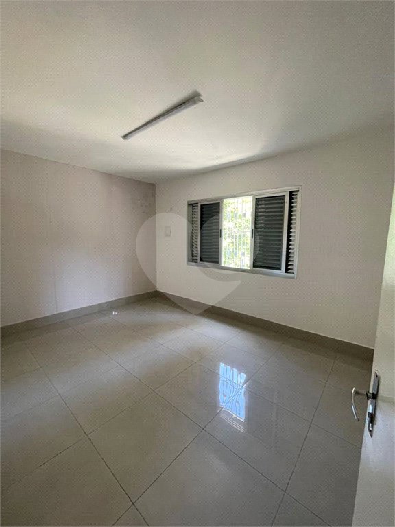 Sobrado à venda com 5 quartos, sendo 1 suíte, em Santa Teresinha, São Paulo, SP