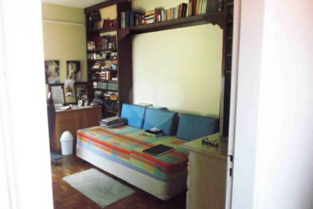 Sobrado à venda com 3 quartos, sendo 1 suíte, em Campo Belo, São Paulo, SP
