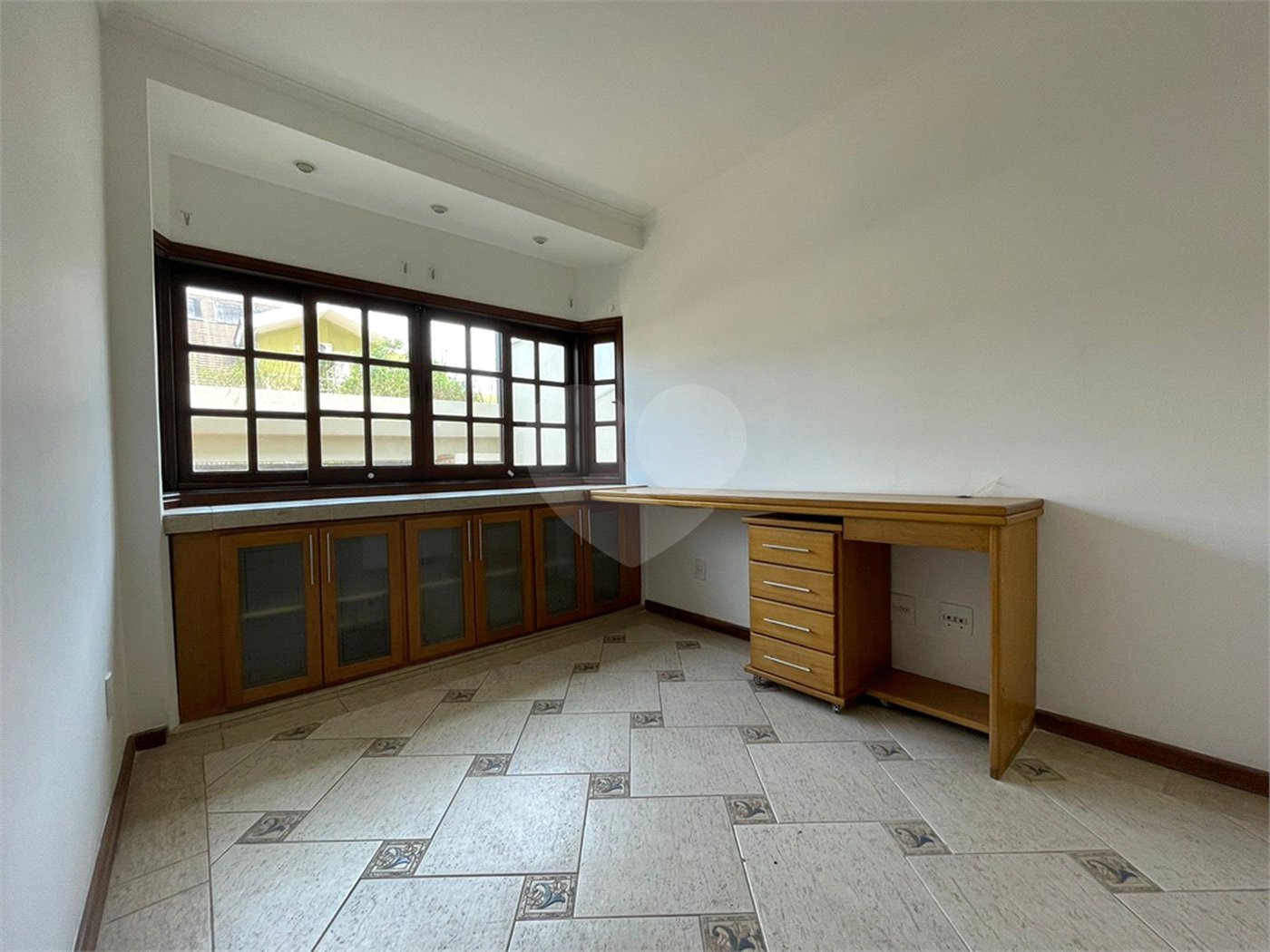 Casa à venda com 4 quartos, sendo 2 suítes,  em Jardim Pagliato, Sorocaba, SP