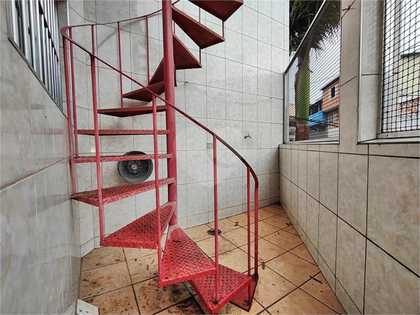 Sobrado à venda com 3 quartos em Tremembé, São Paulo, SP