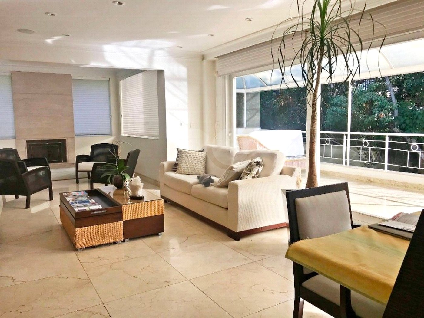 Casa à venda com 4 suítes em Horto Florestal, São Paulo, SP