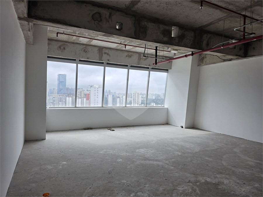 Sala para alugar em Várzea de Baixo, São Paulo, SP