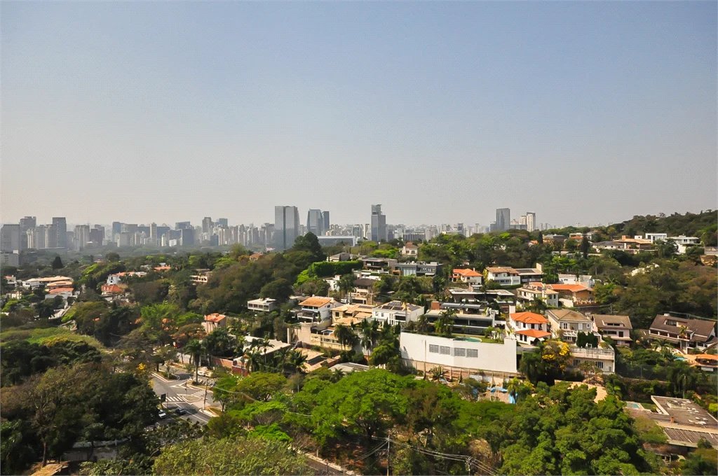 Cobertura à venda com 4 suítes em Jardim Guedala, São Paulo, SP