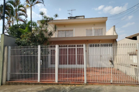 Casa à venda com 7 quartos, sendo 1 suíte, em Lapa, São Paulo, SP