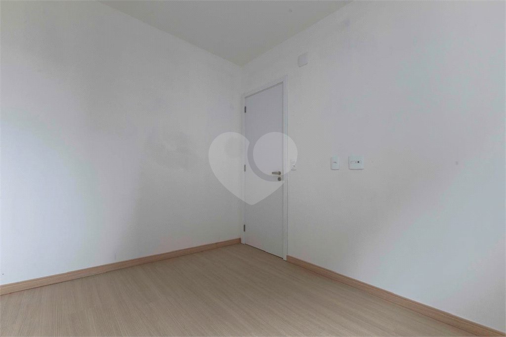 Apartamento de 37m² com 2 dormitórios.