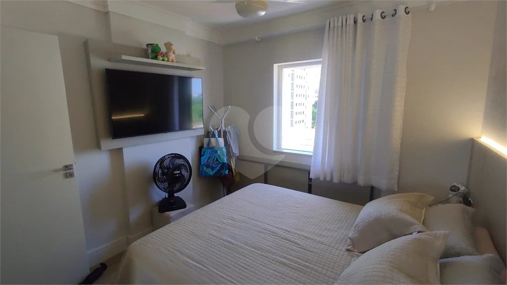 Apartamento Primoroso com 2 Quartos - Edifício Noiva da Colina