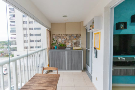 Apartamento à venda com 2 quartos, sendo 1 suíte, em Fazenda Morumbi, São Paulo, SP