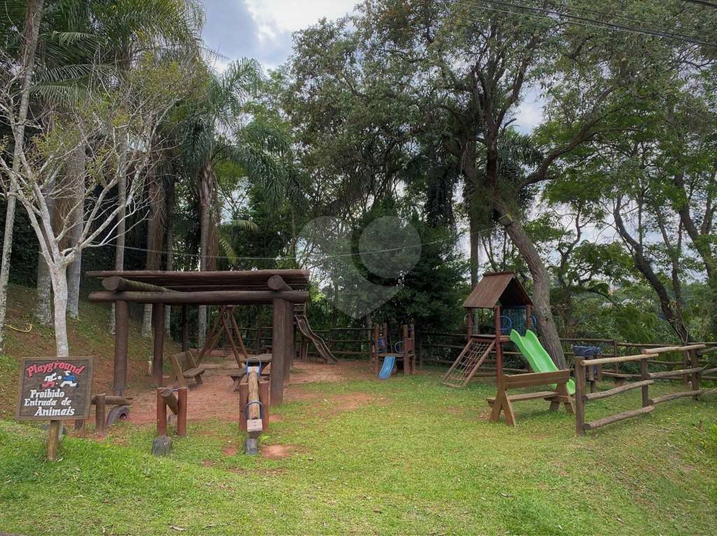 Casa á venda - Granja Viana