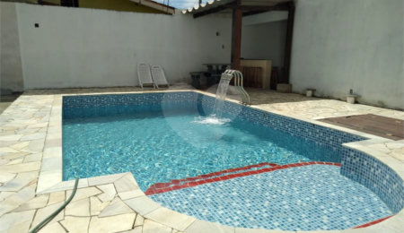 Casa à venda com 5 quartos, sendo 4 suítes,  em Mato Dentro, Ubatuba, SP
