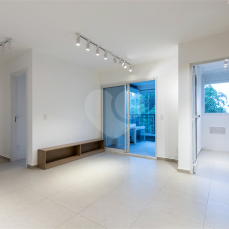 Apartamento à venda com 2 quartos, sendo 1 suíte, em Santo Amaro, São Paulo, SP