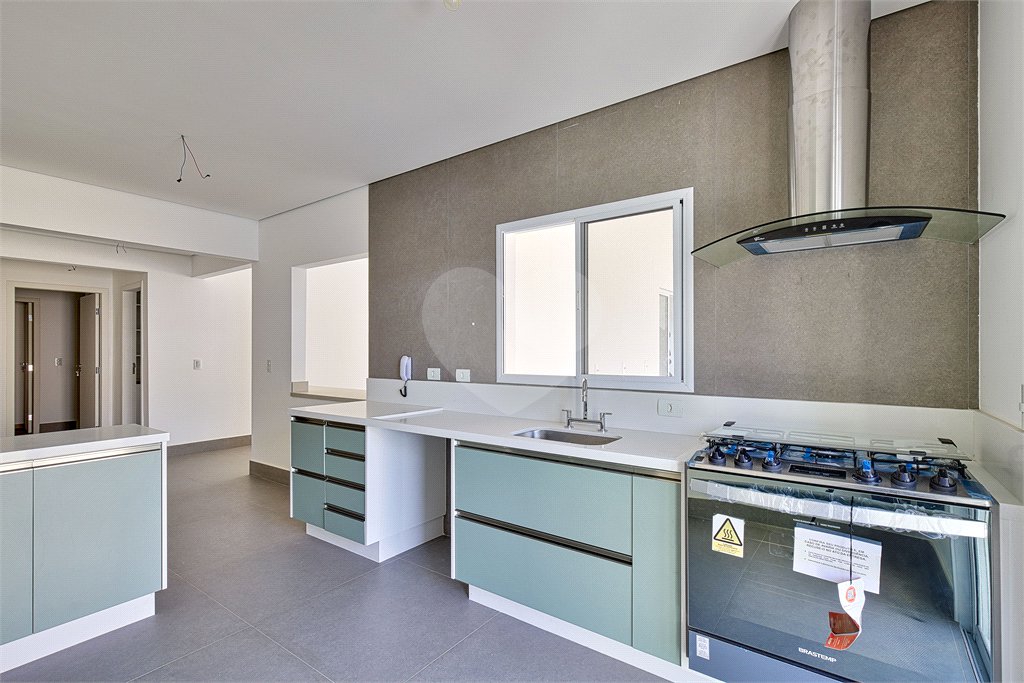 Casa de Vila à venda com 3 suítes em Alto da Boa Vista, São Paulo, SP