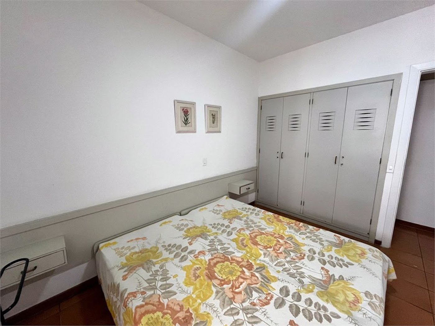 Apartamento com 3 dormitórios à venda, 100 m² por R$ 650.000,00 - Pitangueiras - Guarujá/SP