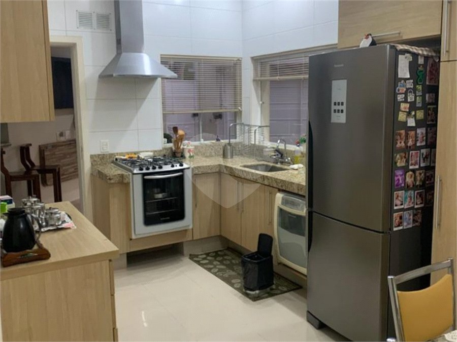 Casa à venda com 3 suítes no condomínio Residencial Villa dos Inglezes, Sorocaba - SP