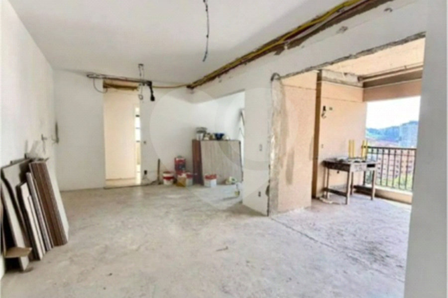 Apartamento à venda com 3 quartos, sendo 2 suítes, em Barueri, Barueri, SP