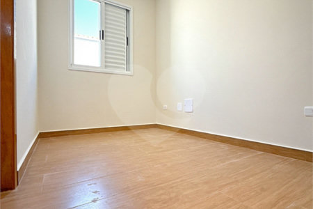 Casa em condomínio à venda com 2 suítes em Vila Constança, São Paulo, SP