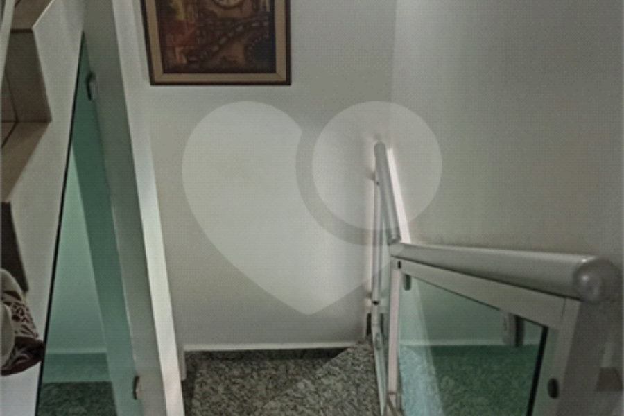 Casa à venda com 4 quartos, sendo 1 suíte, em Vila Guilherme, São Paulo, SP