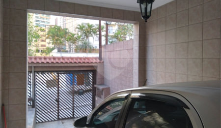 Sobrado à venda com 4 quartos, sendo 1 suíte,  em Santana, São Paulo, SP