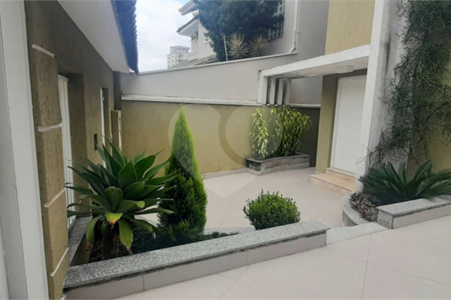 Sobrado à venda com 4 quartos, sendo 2 suítes, em Tucuruvi, São Paulo, SP
